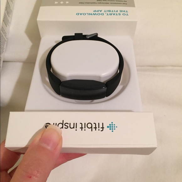 *SOLD! Fitbit Inspire HR NEW IN BOX - Picture 4 of 6